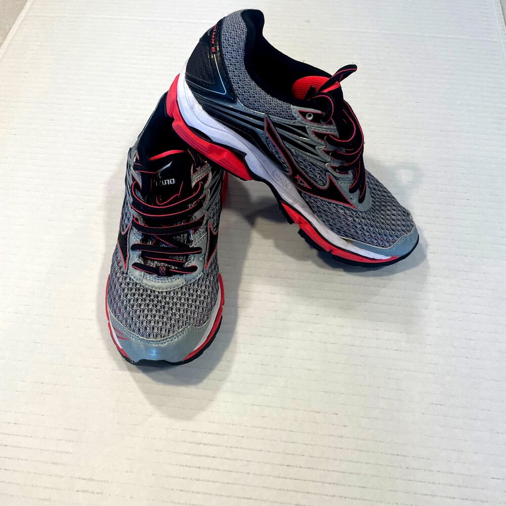 Mizuno Women's Wave Enigma 6W gray  pink running shoes athletic sneakers gym - Picture 2 of 15